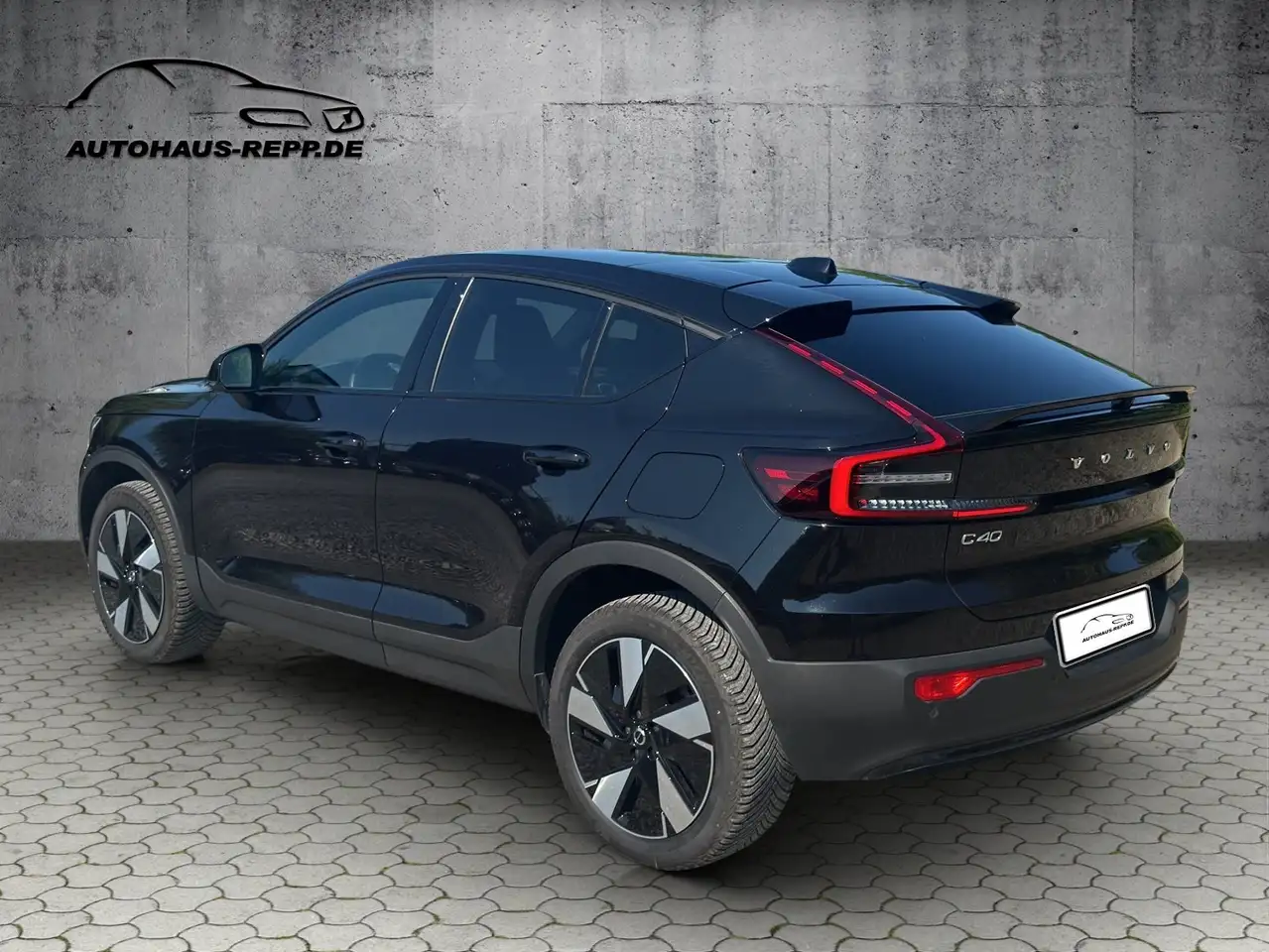 Volvo C40 Plus Recharge Pure Electric 2WD — معرض صور السيارة 4