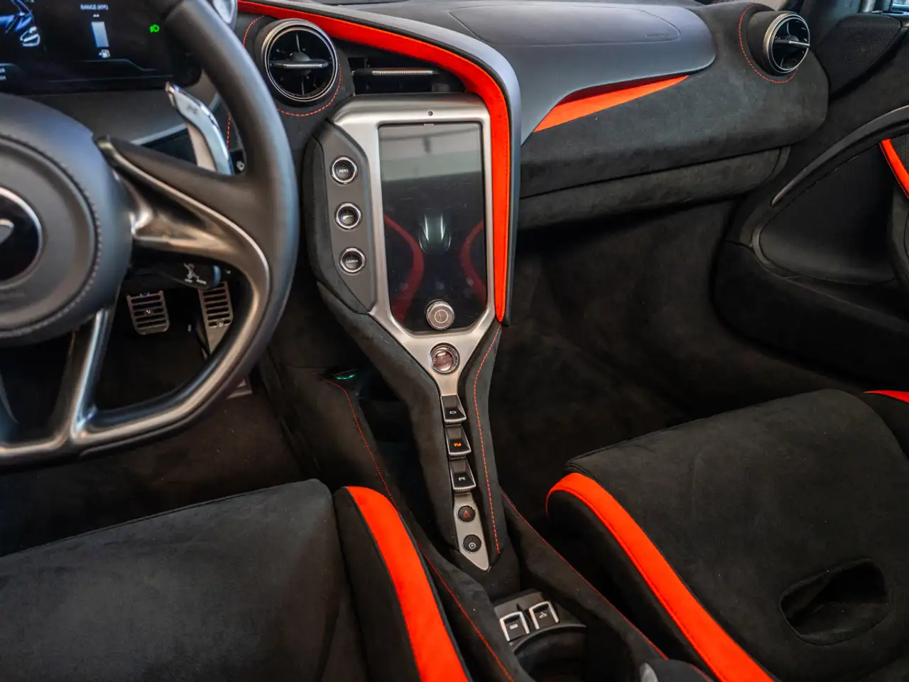 McLaren 750S Perform. | Race Seats | Stealth Exh. — Vehicle gallery 8