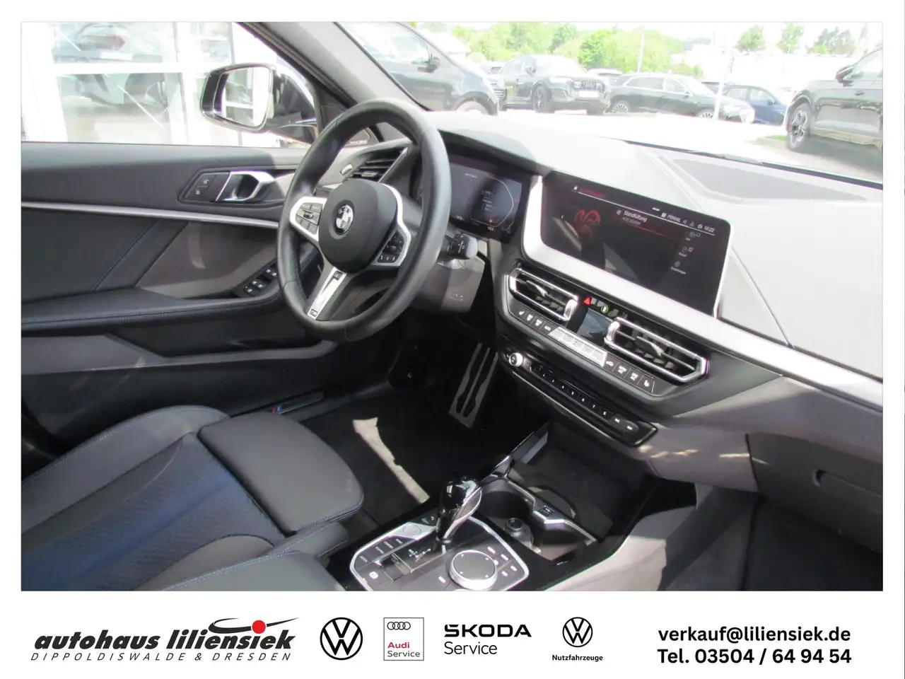 BMW M1 35i xDrive H&K/LIVE COCKPIT/DAB — Galerie du véhicule 28