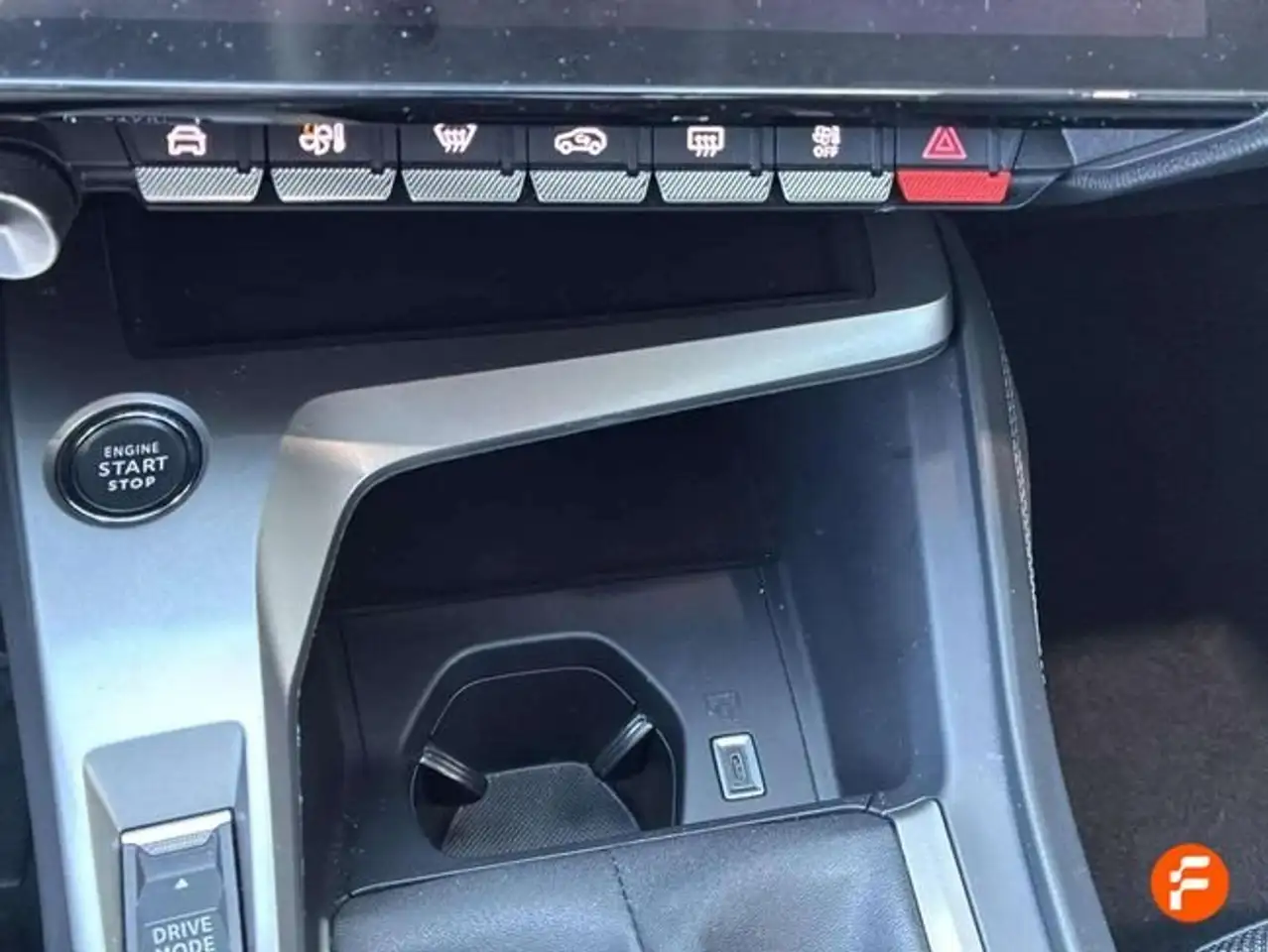 Peugeot 308 1.2 PureTech S&S Allure 130 — Galerie du véhicule 14