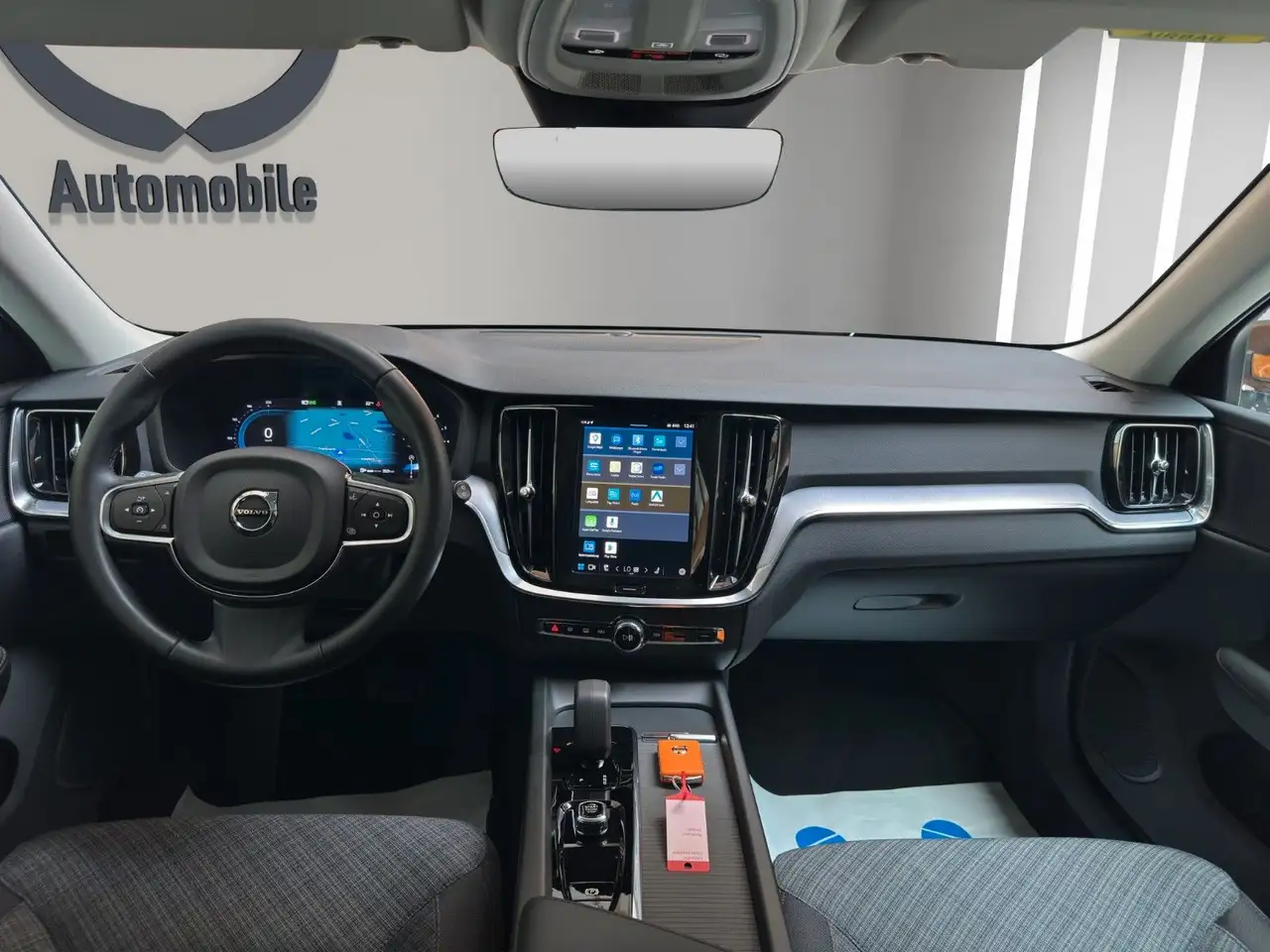 Volvo V60 Core *RFK*UVM.. — Galería del vehículo 14