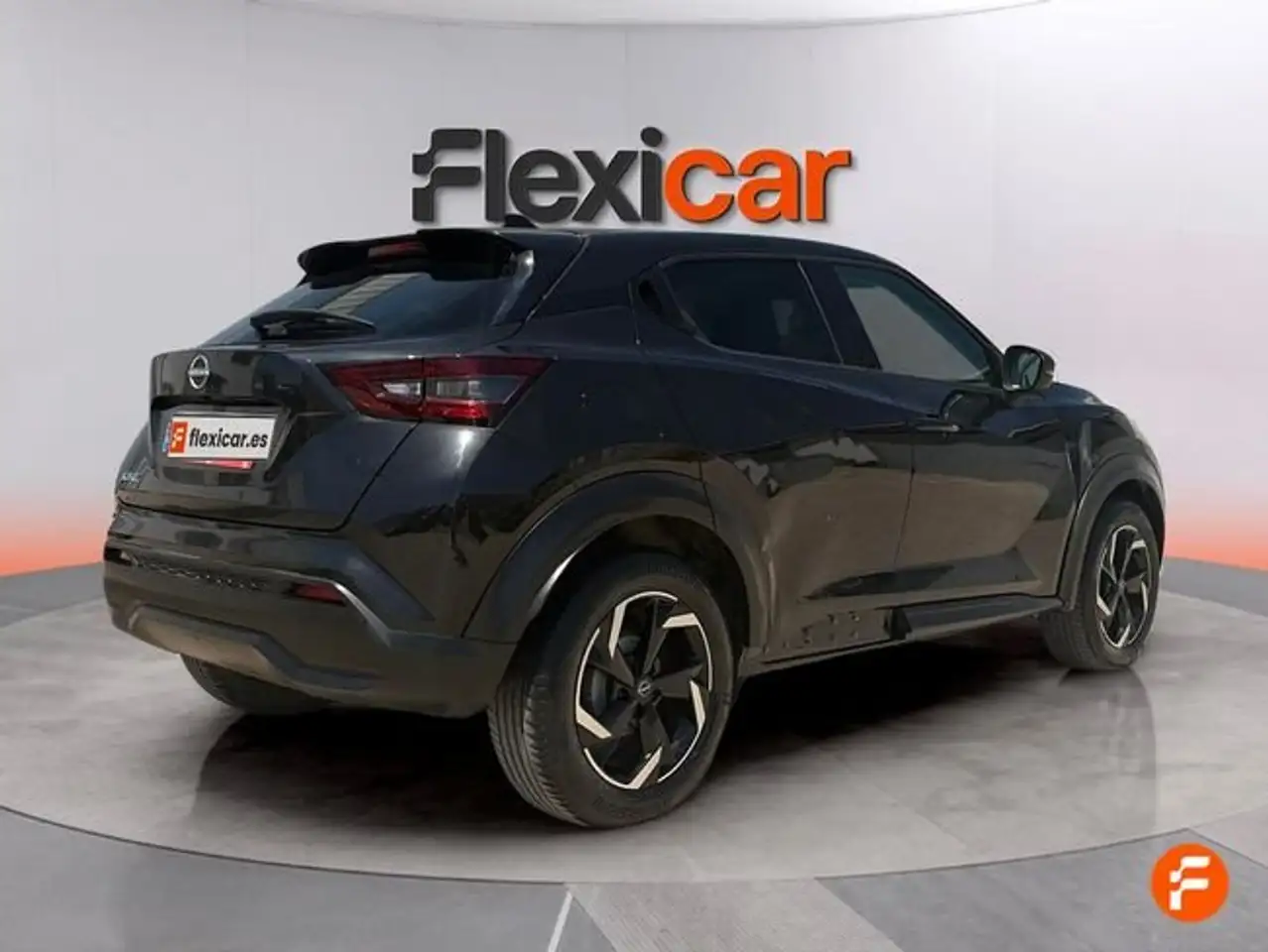 Nissan Juke DIG-T 84 kW (114 CV) 6M/T Acenta — معرض صور السيارة 4
