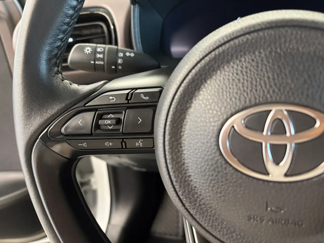 Toyota Yaris Cross 1.5 120H Active Plus — Vehicle gallery 11