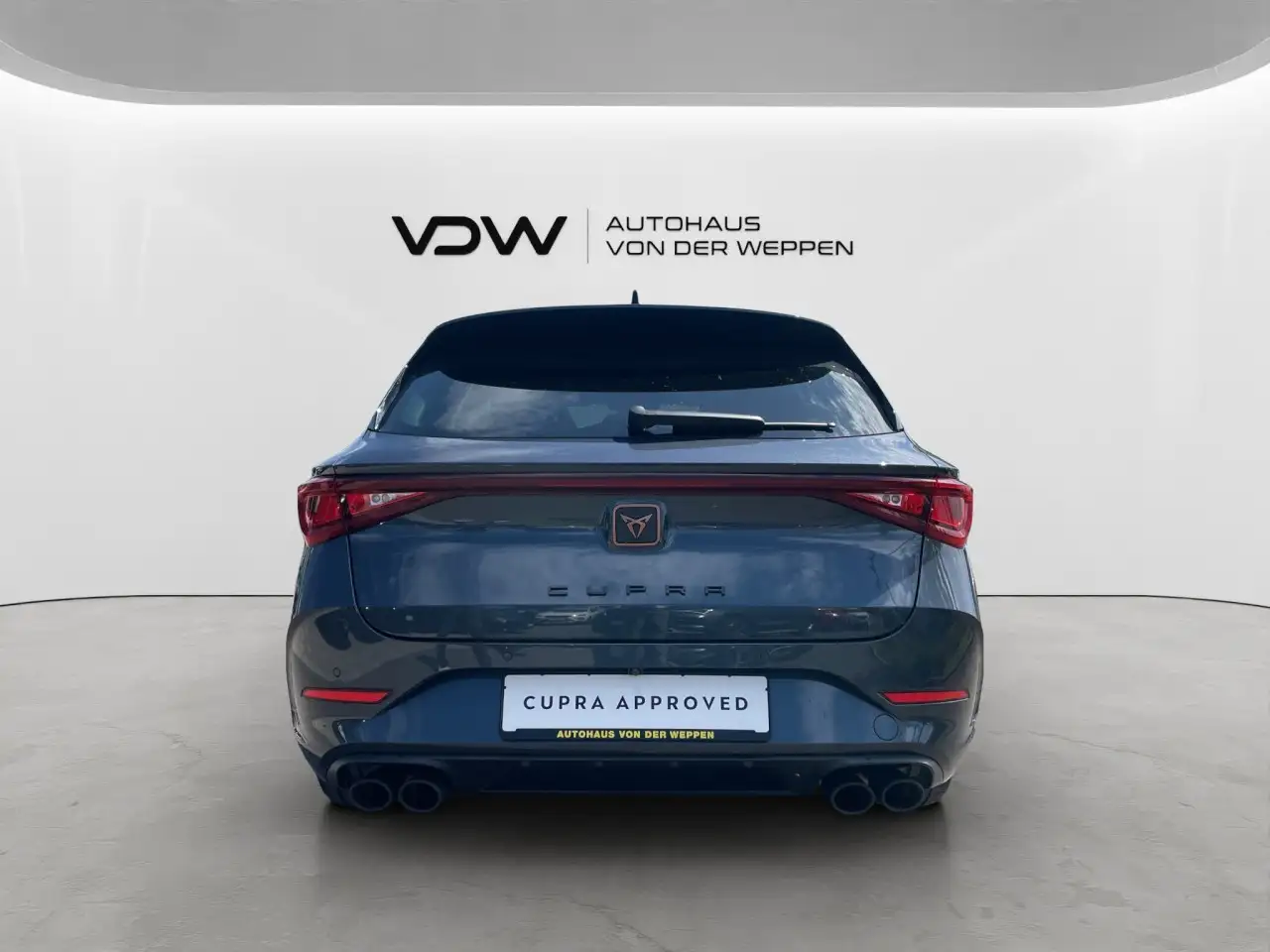 CUPRA Leon ST TSI DSG VZ 5JGar AHK Kamera Matrix Memo — Galería del vehículo 10