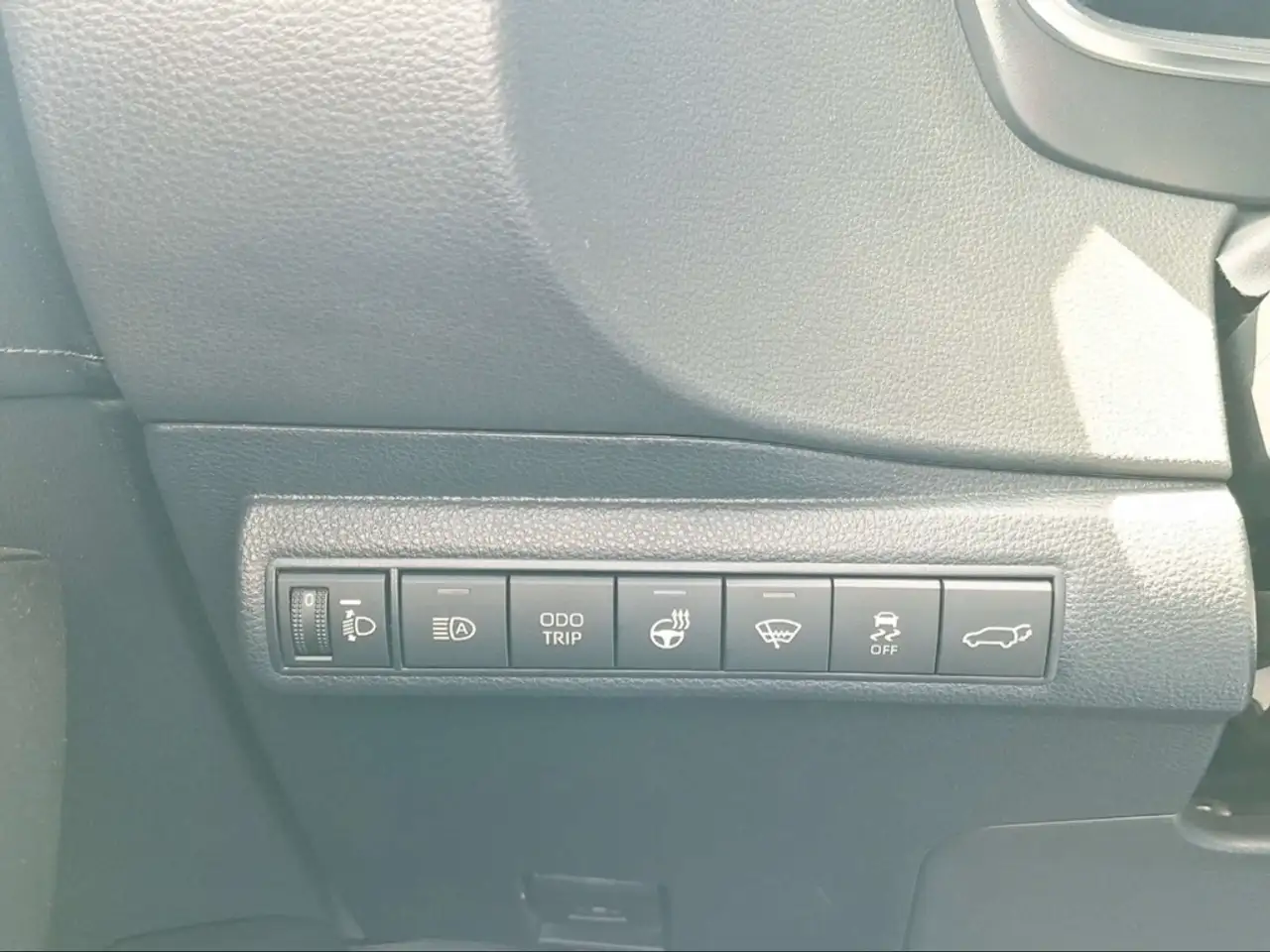Toyota Corolla 1,8 l Hybrid TS, Team D Temp Klima LED ACC PDCv+h — معرض صور السيارة 16