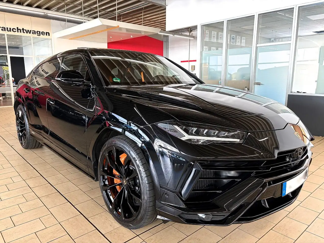 Lamborghini Urus URUS S 4.0 V8 *VOLL+BLACK-ORANGE+GARANTIE-11/26 — معرض صور السيارة 3