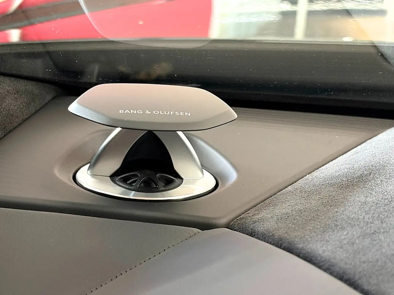 Lamborghini Urus URUS S 4.0 V8 *VOLL+BLACK-ORANGE+GARANTIE-11/26 — معرض صور السيارة 25