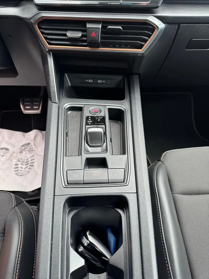 CUPRA Leon SP 2.0 TSI *DSG*VZ*PDC*TEMPOMAT*DAB*NAVI*VO — Galerie du véhicule 19