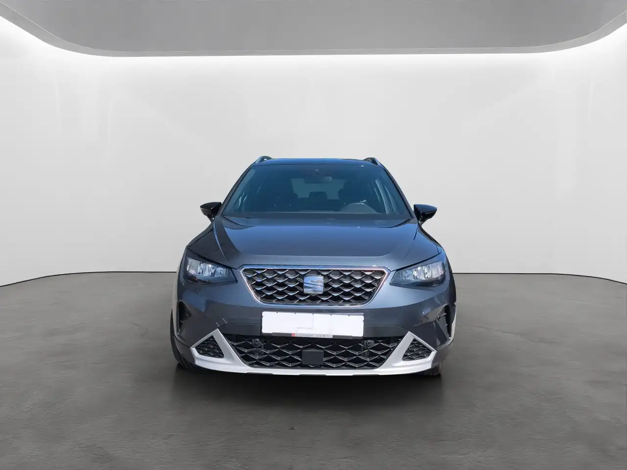 SEAT Arona 1.0 TSI Xperience AHK+LED+KAMERA+PARKLENK+LED+SHZ — معرض صور السيارة 3