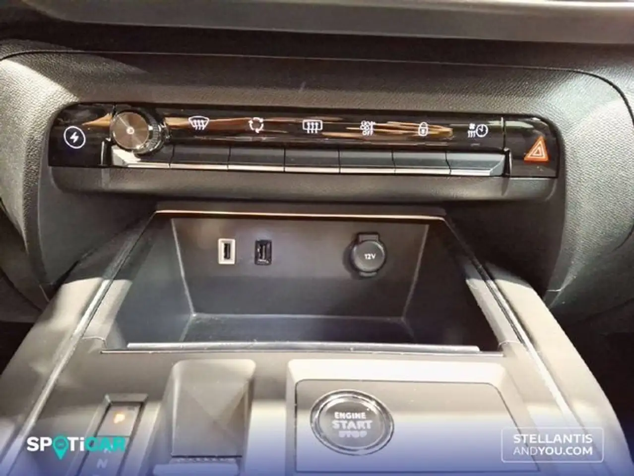 Citroen C5 Aircross Hybrid Max EAT8 225 — معرض صور السيارة 21