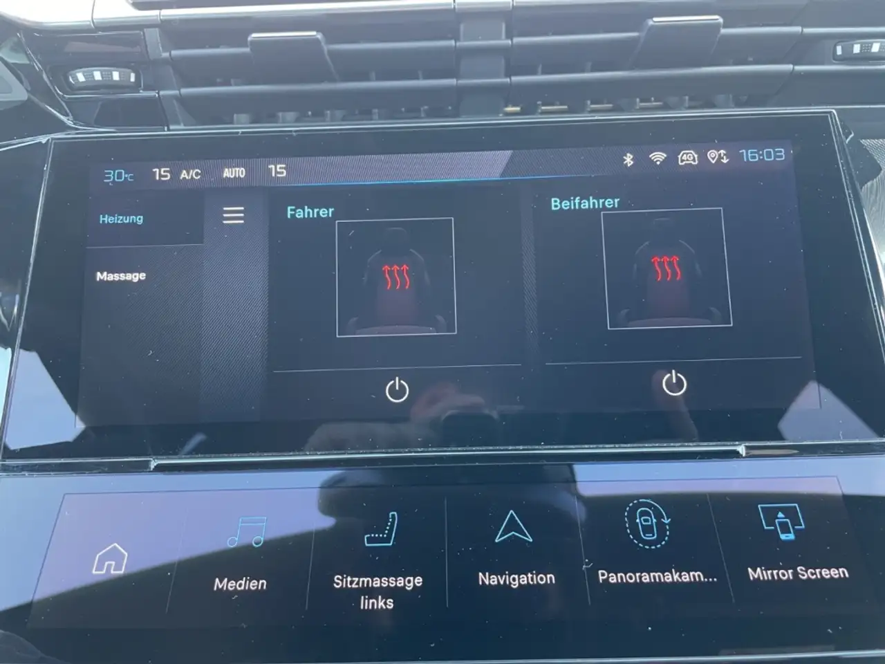 Peugeot 308 SW GT PT 130 EAT8 Navi Digitales Cockpit Memory Si — Vehicle gallery 19