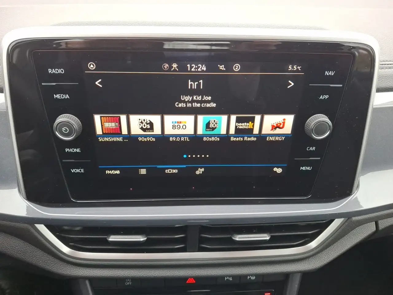 Volkswagen T-Roc 1,5 TSI Style Navi LED+ Kamera — معرض صور السيارة 15