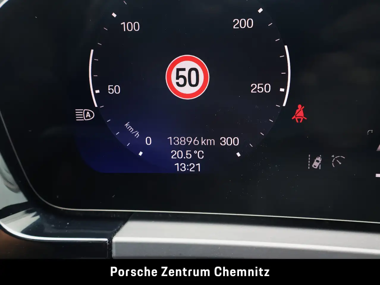 Porsche Macan 4 Electric Sitzbelüft.;Sport-Chrono;BOSE;14-Wege — معرض صور السيارة 20