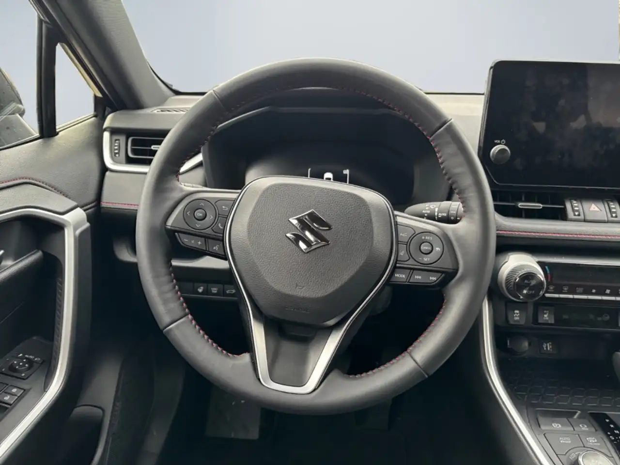 Suzuki Across Comfort+ 2.5 PHEV LED El. Heckklappe Apple CarPlay — معرض صور السيارة 12