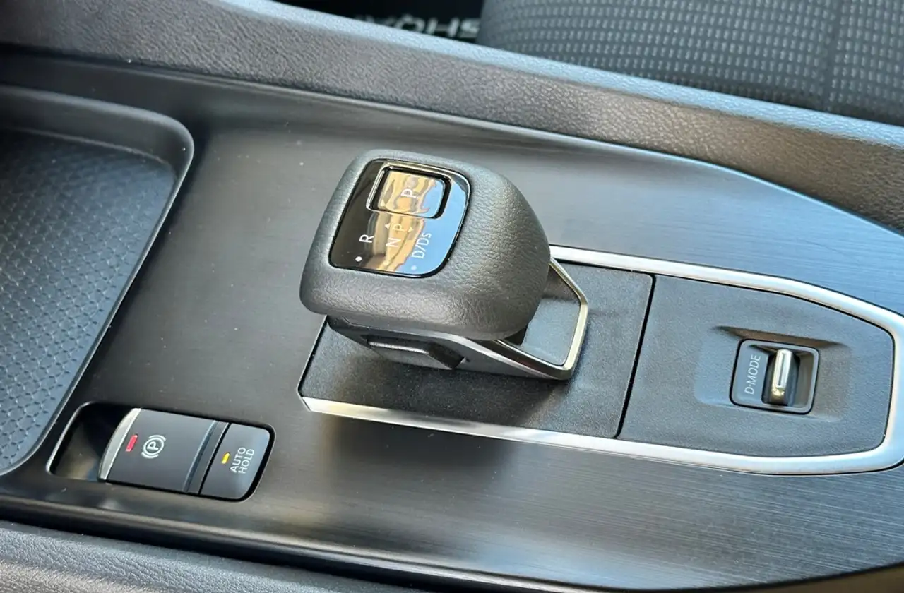 Nissan Qashqai 1.3 DIG-T mHEV 12V Acenta 4x2 Aut. 116kW — معرض صور السيارة 14