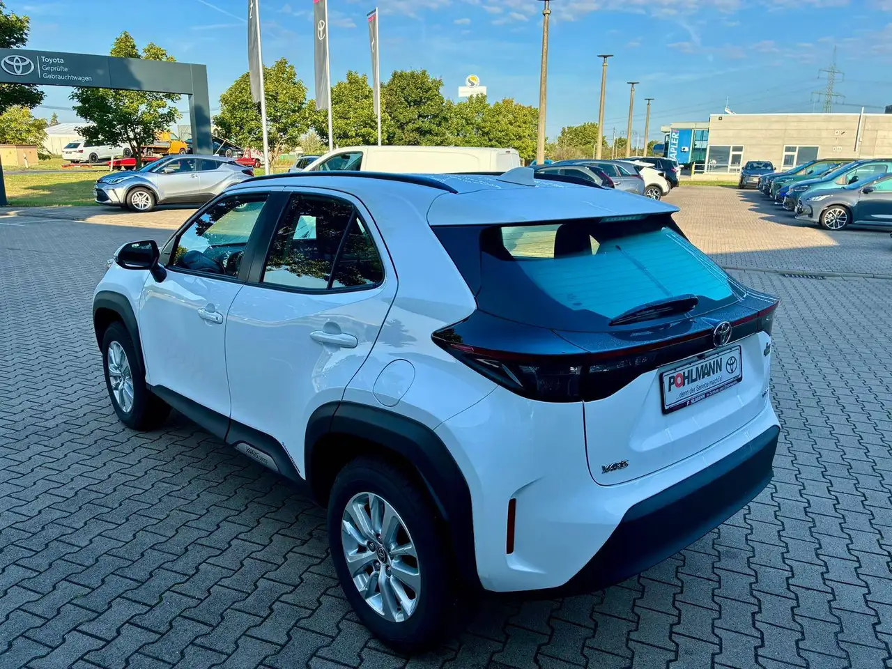 Toyota Yaris Cross Hybrid ACC*DAB*CARPLAY*KAMERA* — Galerie du véhicule 5