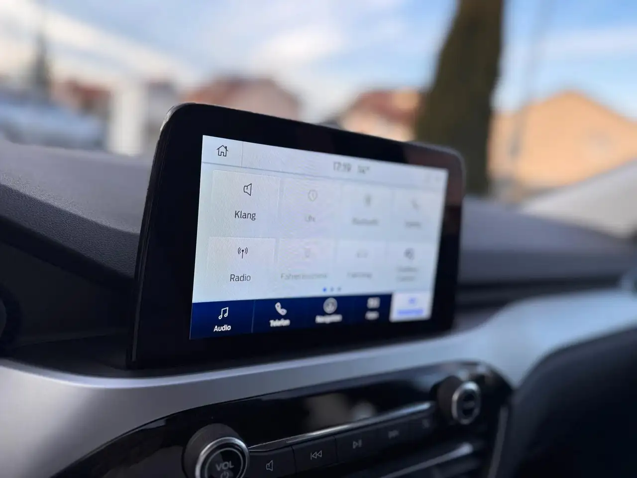 Ford Kuga Cool & Connect DAB PDC KLIMA AHK — Galería del vehículo 19