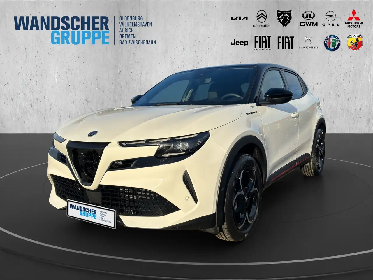 Alfa Romeo Junior Ibrida SPECIALE 1.2 100KW ''LED''MASSAGE' — Bremen