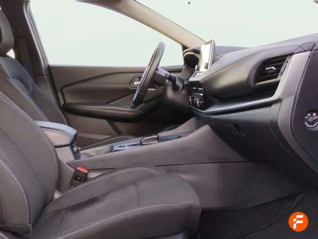 Nissan Qashqai DIG-T 116kW (158CV) mHEV CVT Acenta — معرض صور السيارة 14