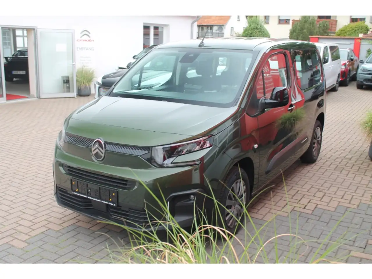 Citroen Berlingo PT110 Plus M Kamera LED Shz Fshz Lhz DAB — Galería del vehículo 7
