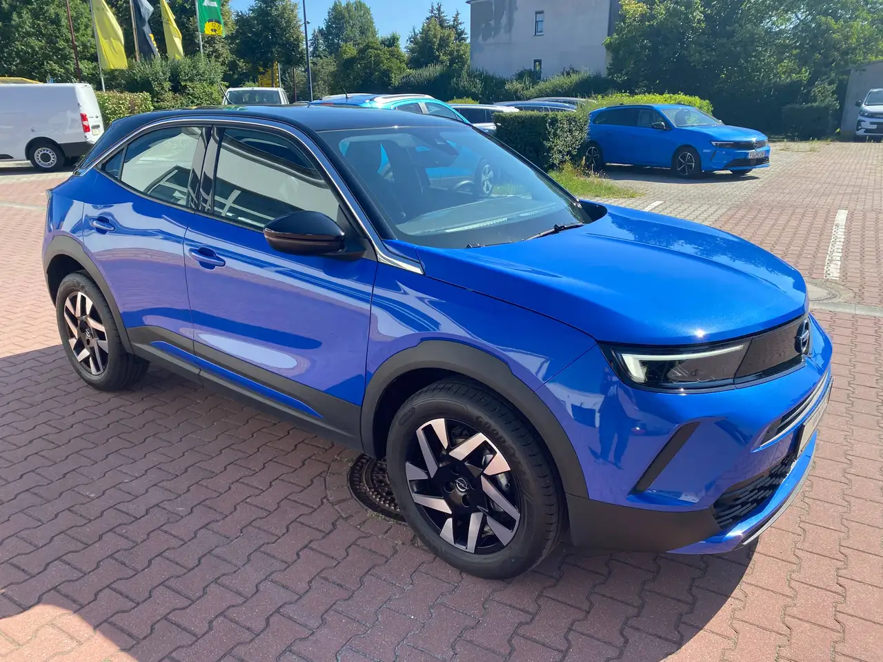 Opel Mokka Enjoy, Sitz- und Lenkradheizung, Sicht-Paket, Wärmeschutzverglasung — معرض صور السيارة 14
