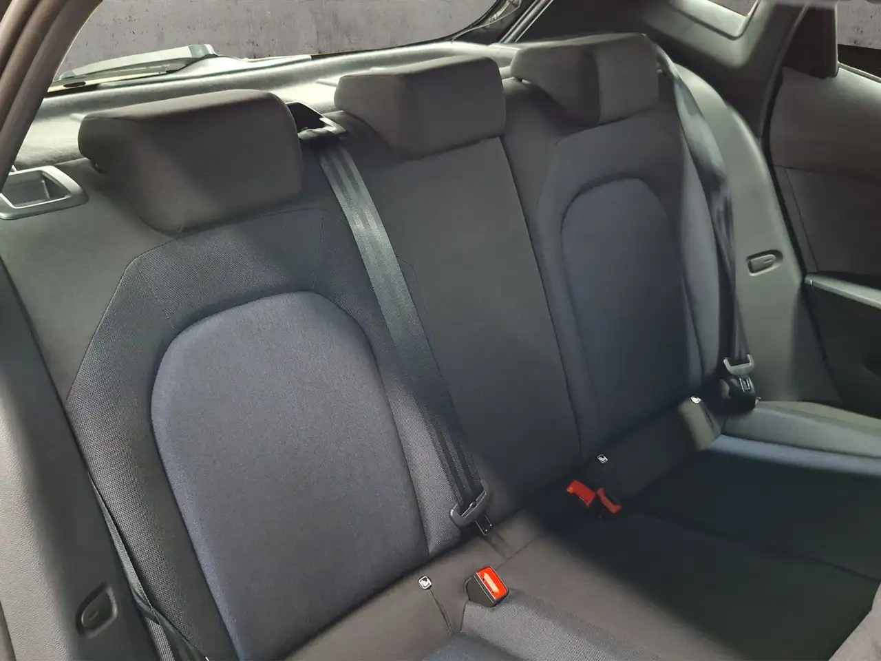 SEAT Ibiza FR Automatik — معرض صور السيارة 18