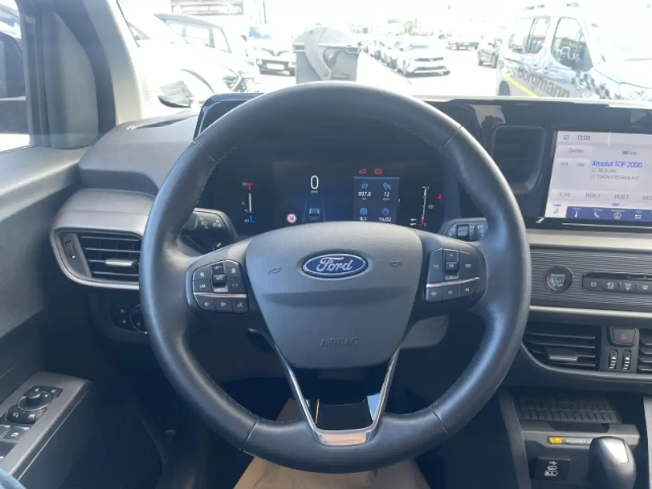 Ford Tourneo Courier Titanium 1.0 Bluetooth - Rückfahrkamera - Navi - S — معرض صور السيارة 25