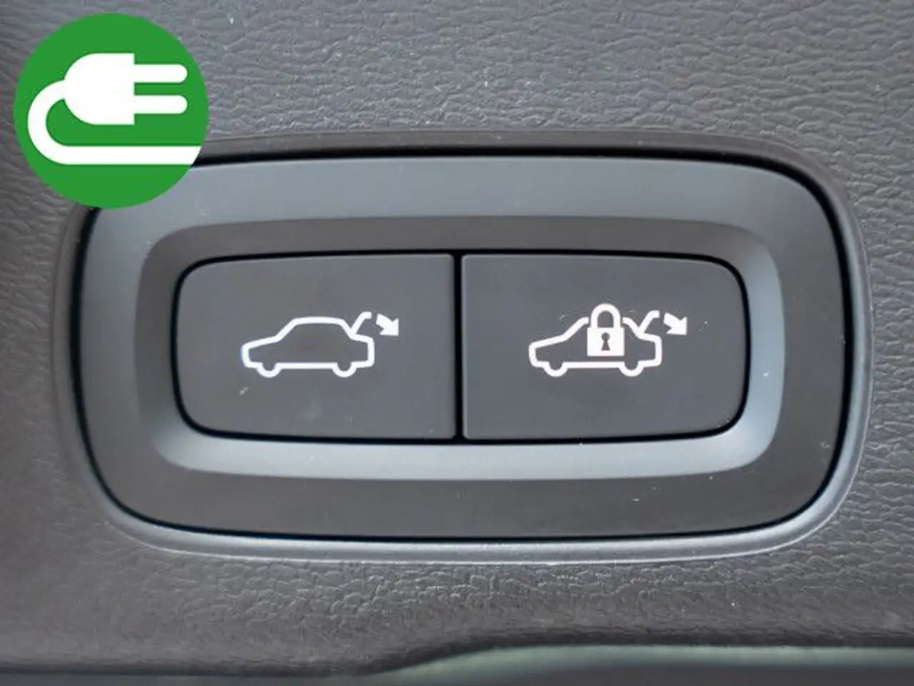 Volvo XC60 T6 Recharge AWD Insciption Expression Navi — معرض صور السيارة 15