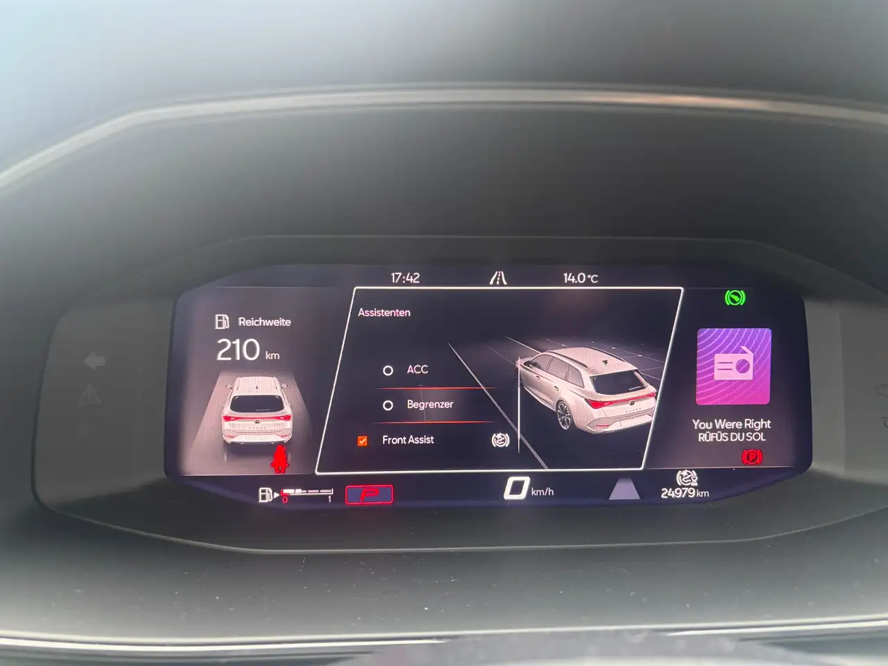 CUPRA Leon VZ*Sportstourer*DSG*KAMERA*NAV*CARPLY*MEMORY*BEATS — Galería del vehículo 19