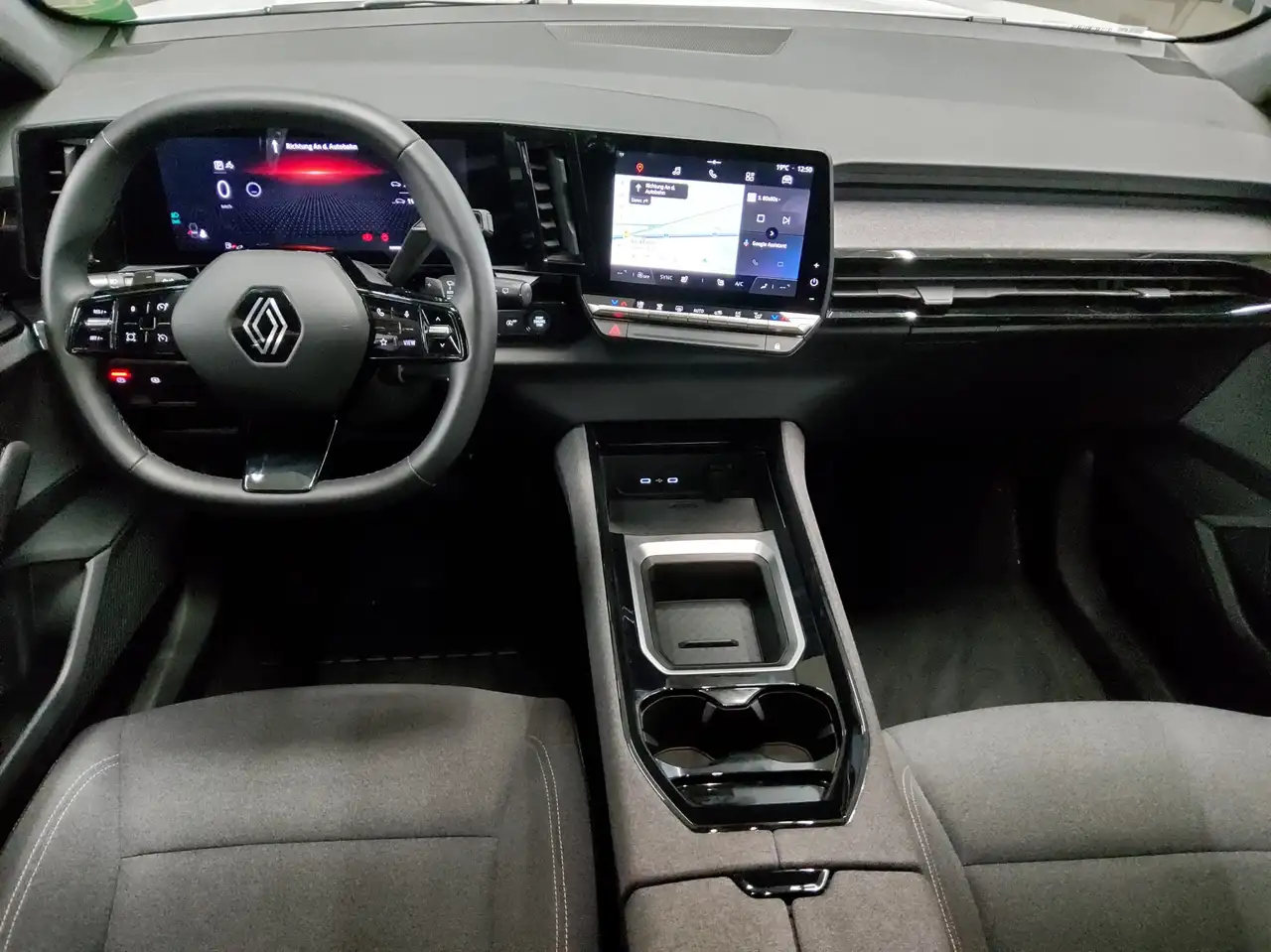 Renault Austral 1.3 TCe Evolution LED Sound Kamera — Vehicle gallery 5