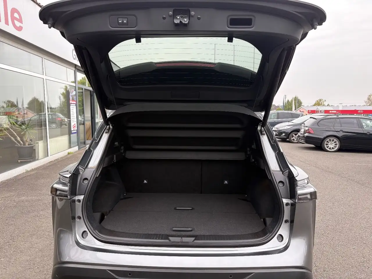 Nissan Qashqai Facelift N-Connecta | 360° | HUD |e-Heck — Vehicle gallery 16