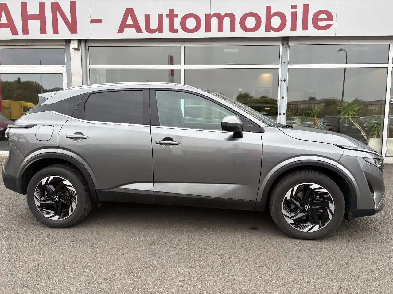 Nissan Qashqai Facelift N-Connecta | 360° | HUD |e-Heck — Vehicle gallery 5