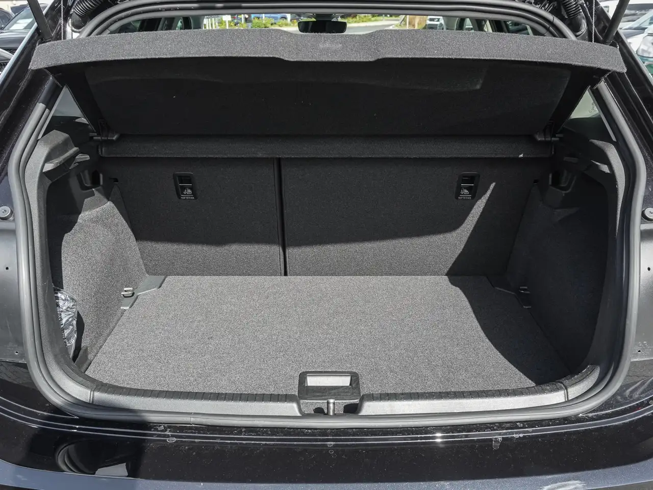Volkswagen Polo 1.0 TSI DSG Life MATRIX ACC AMBIENTE SHZ ALU — معرض صور السيارة 16