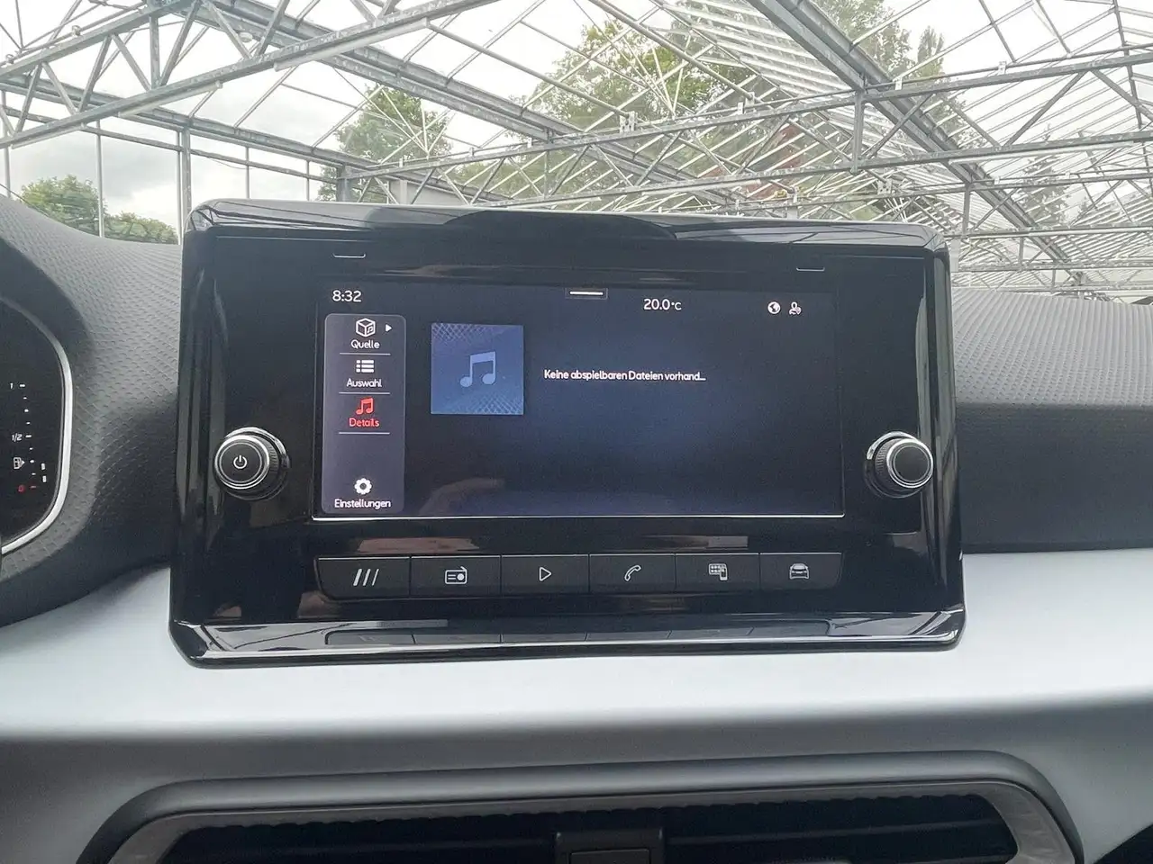 SEAT Ibiza TSI Style Edit LED Assist Virtual CarPlay — Vehicle gallery 16
