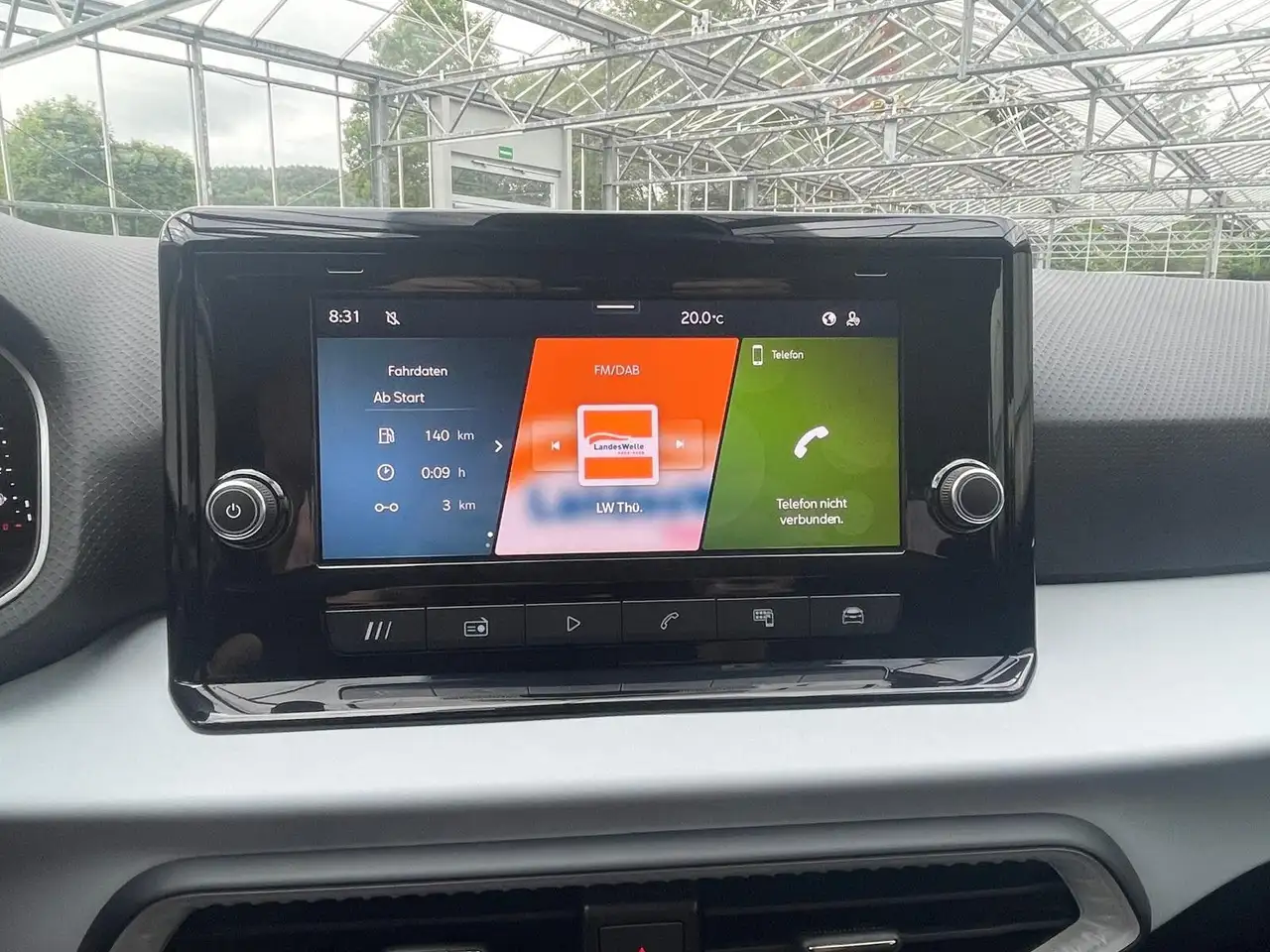 SEAT Ibiza TSI Style Edit LED Assist Virtual CarPlay — Vehicle gallery 13