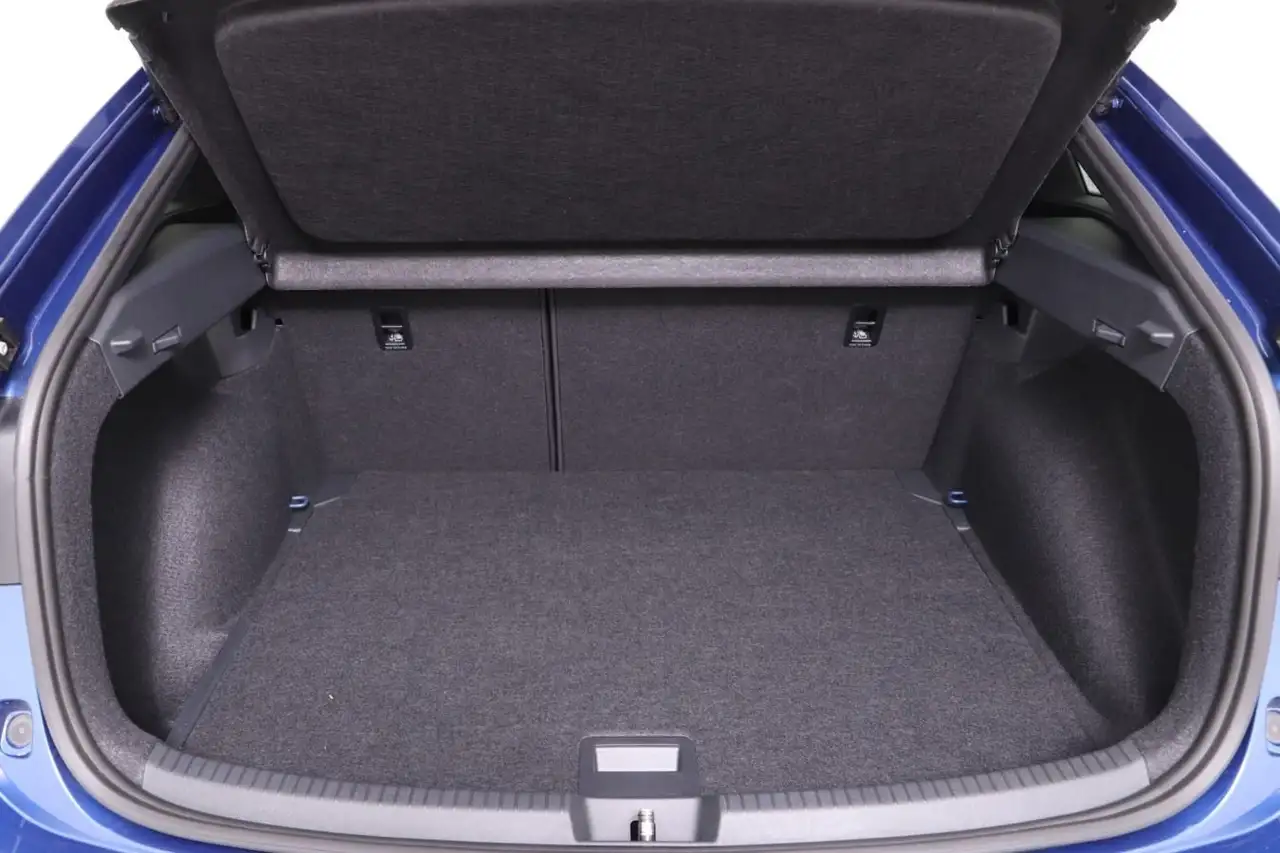 Volkswagen Taigo 1.5 TSI DSG R-Line IQ.Light/ACC/Kamera/Nav — Vehicle gallery 14
