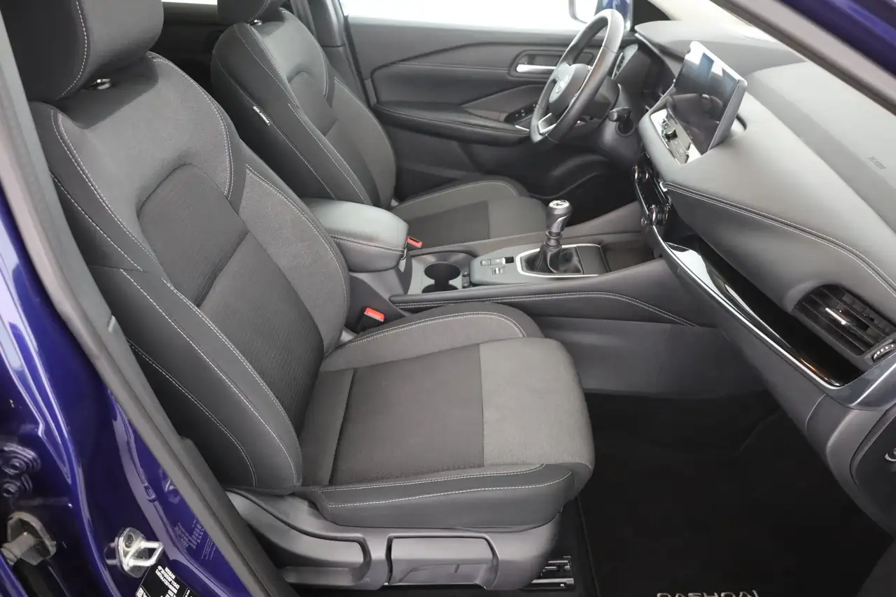 Nissan Qashqai N-Connecta 1.3 Dig-T LED ACC Navi Pano — معرض صور السيارة 24