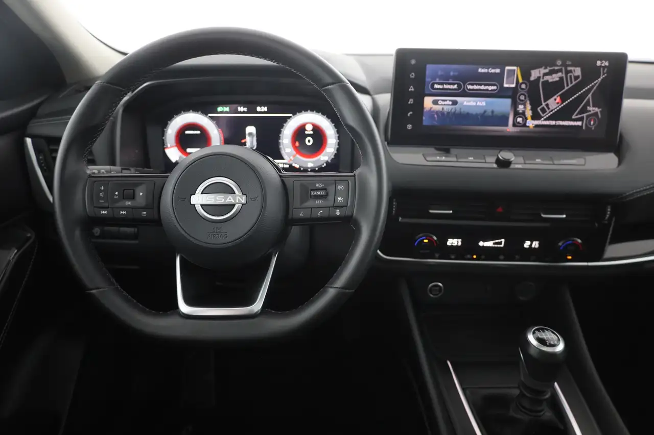 Nissan Qashqai N-Connecta 1.3 Dig-T LED ACC Navi Pano — معرض صور السيارة 10