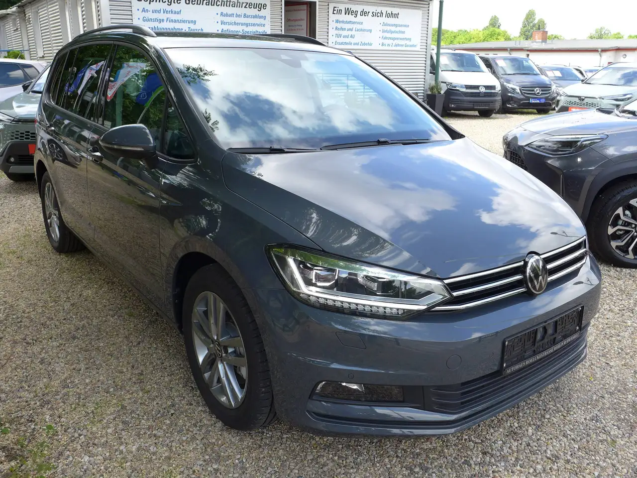 Volkswagen Touran 1.5 TSI ACT OPF DSG Comfortline LED/7Sitzer/Navi — Vehicle gallery 3