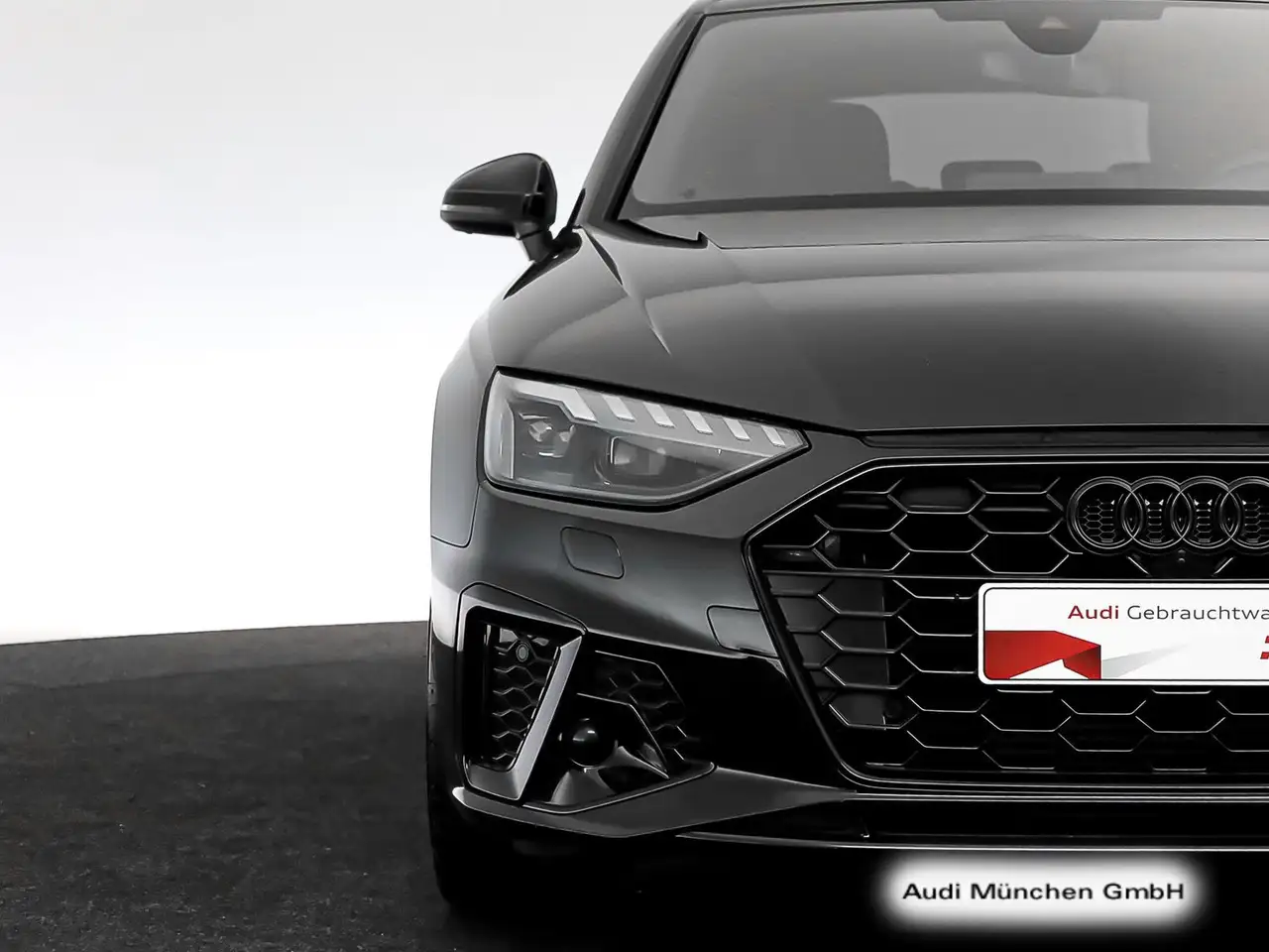 Audi A4 40 TFSI S tronic S line competition ACC — معرض صور السيارة 11