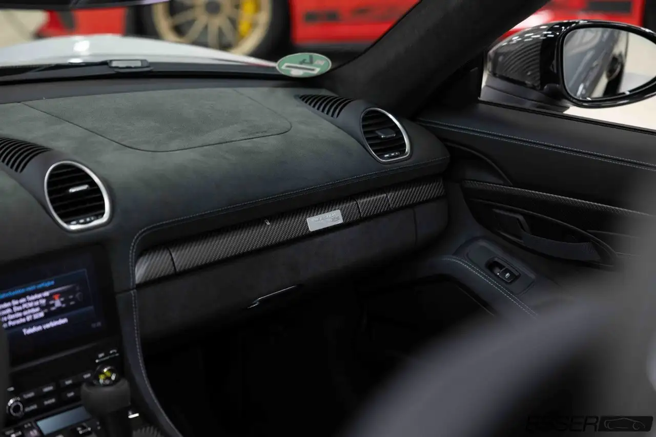 Porsche Boxster 718 Spyder RS | Weissach | Approved — معرض صور السيارة 13
