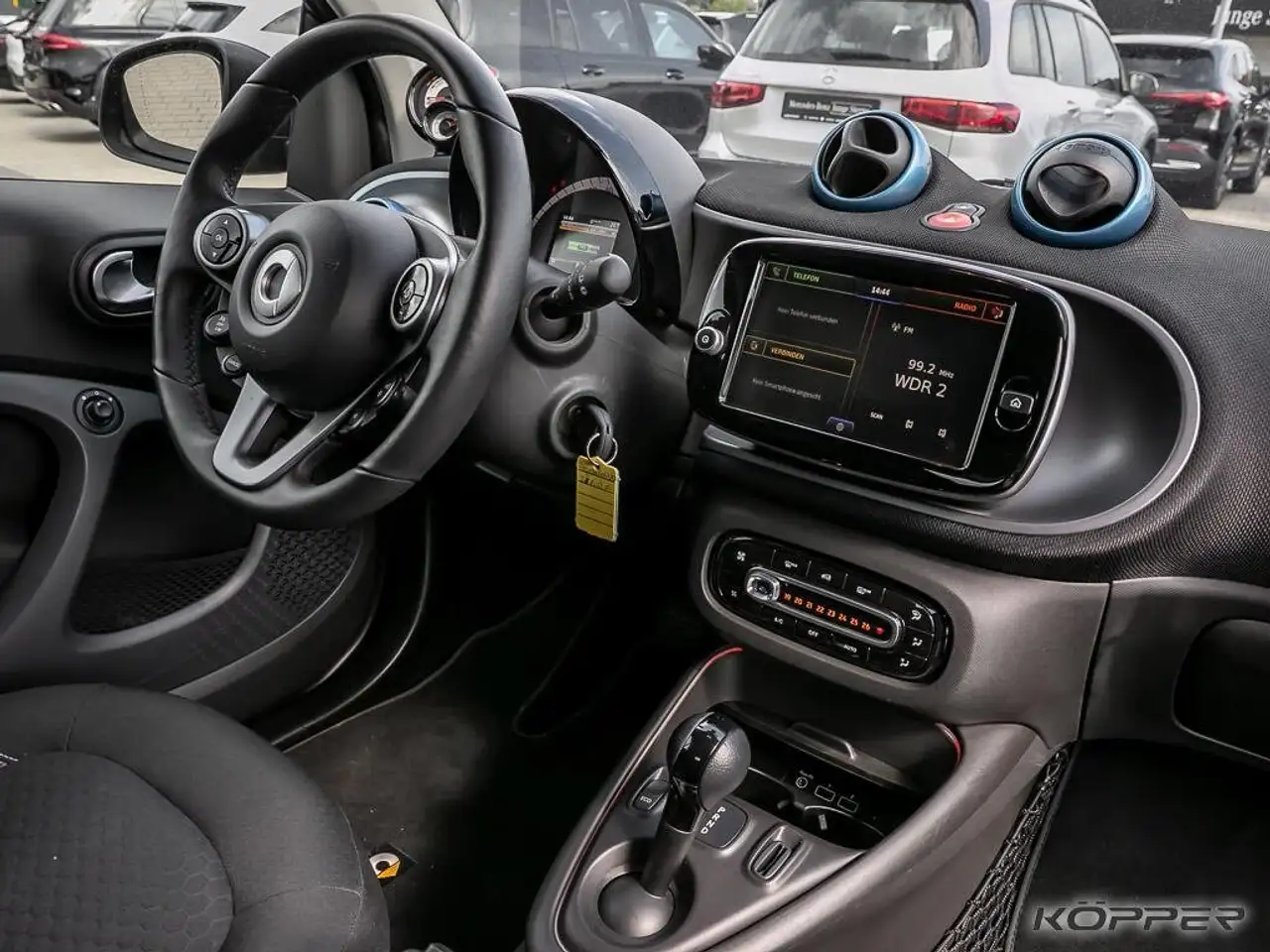 smart forTwo fortwo EQ LAST ONE Exclusive — Vehicle gallery 4