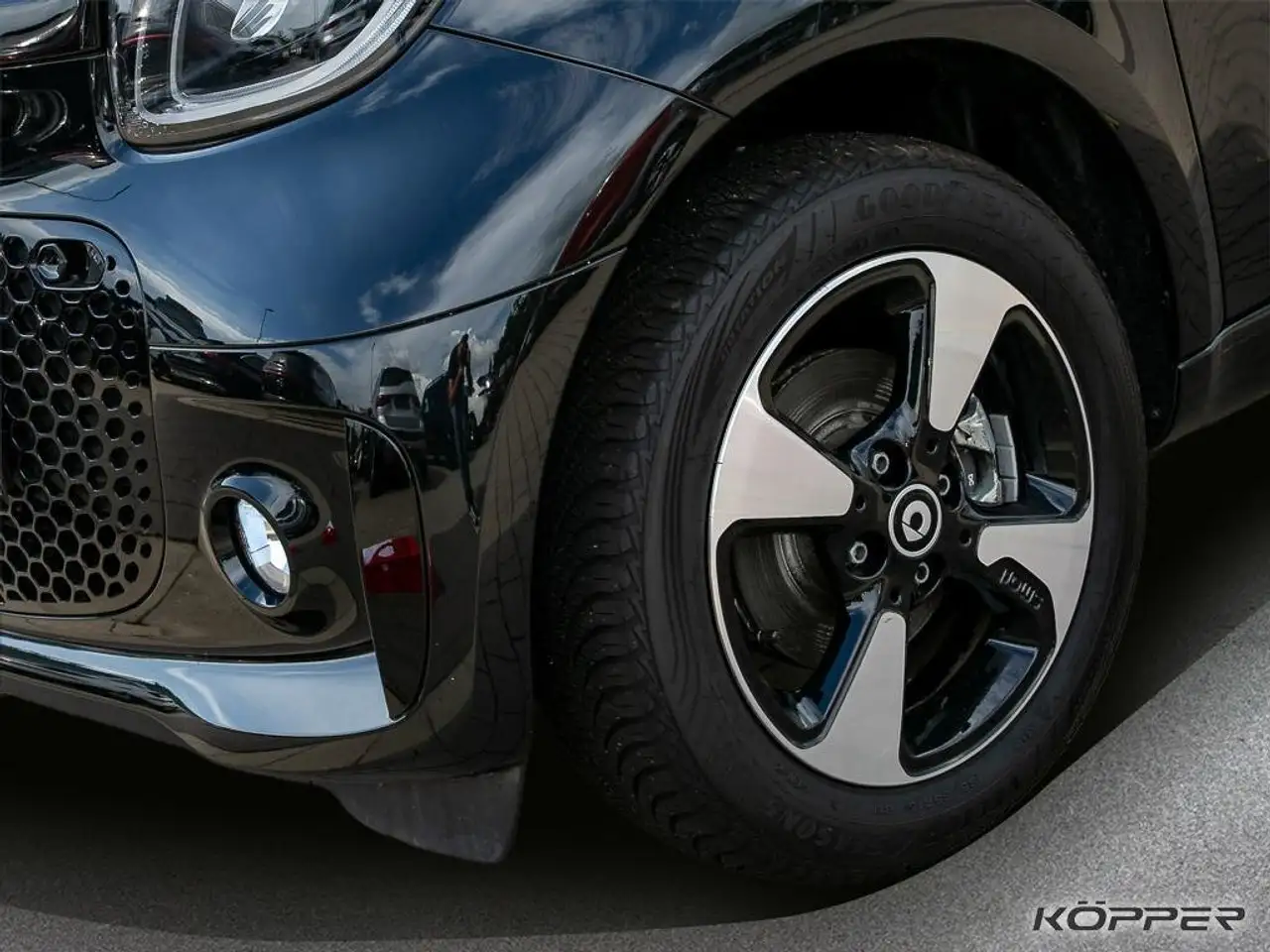 smart forTwo fortwo EQ LAST ONE Exclusive — Vehicle gallery 3