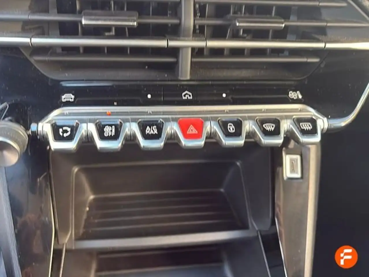Peugeot 208 Style Gasolina 100 S&S 6 Vel MAN — Galería del vehículo 11