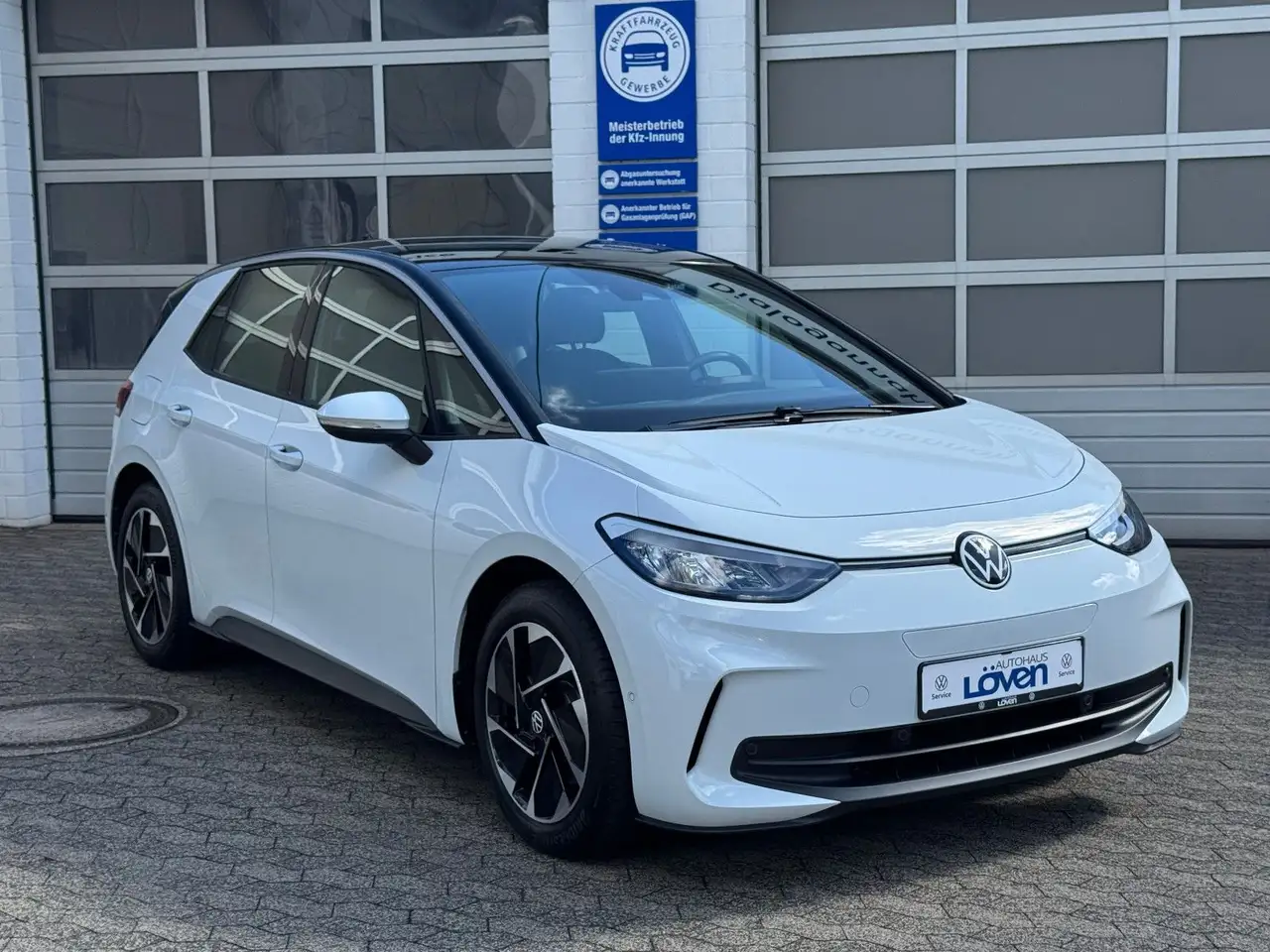 Volkswagen ID.3 Pro 58 kWh|Navi|Kamera|SHZ|ACC|Fin3,99% — Vehicle gallery 3