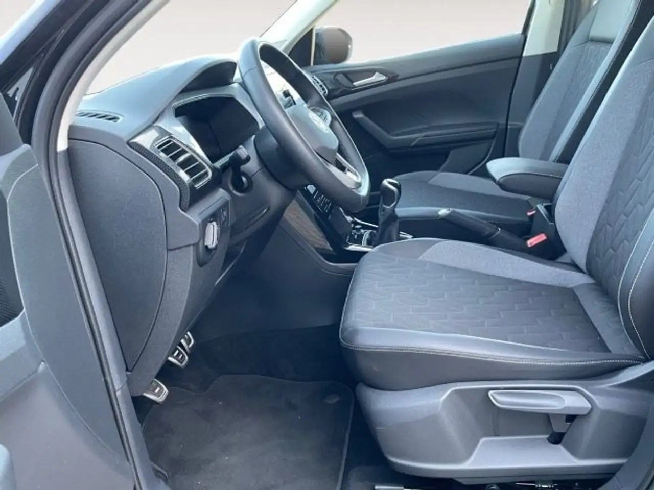 Volkswagen T-Cross 1.0 TSI Goal Navi,AHK,Kamera,SHZ., — Galería del vehículo 9