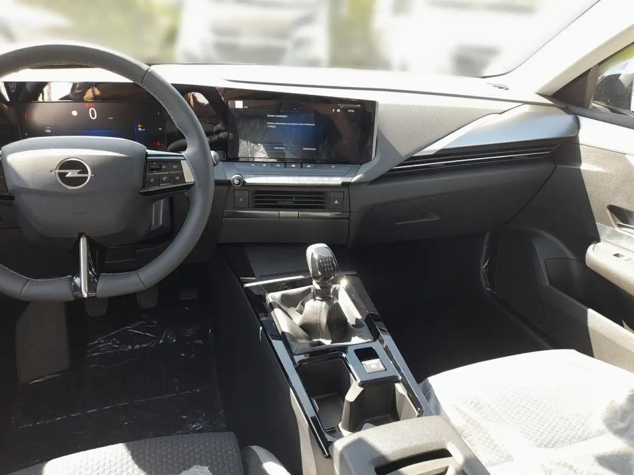 Opel Astra Enjoy — معرض صور السيارة 12