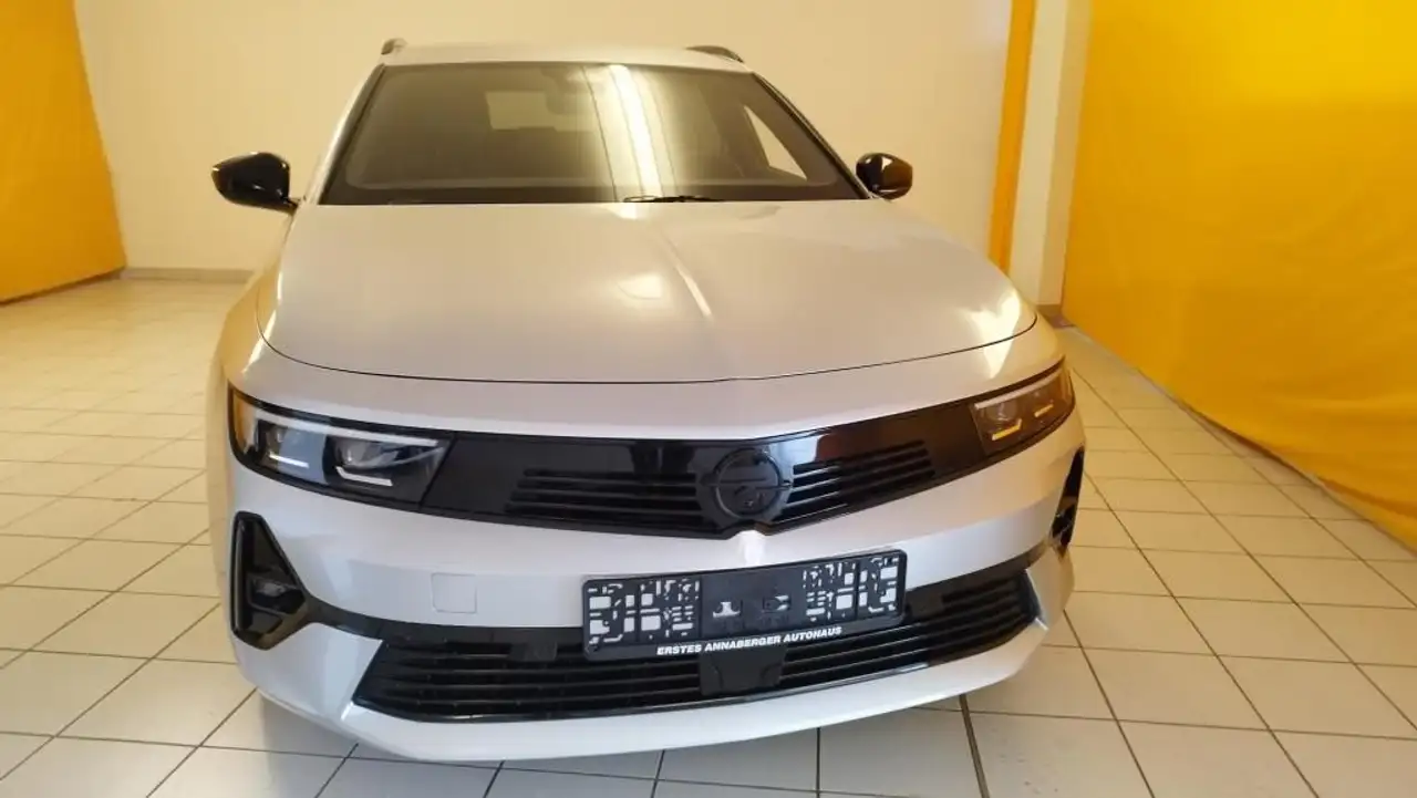 Opel Astra ASTRA SportsTourer GS, Navi Pro, LED, Kamera — معرض صور السيارة 2
