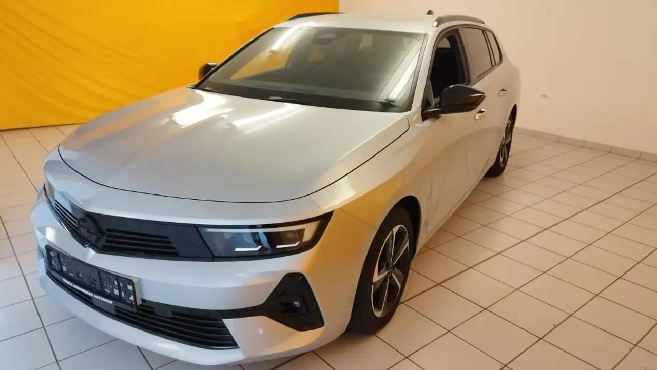 Opel Astra ASTRA SportsTourer GS, Navi Pro, LED, Kamera — Schneeberg