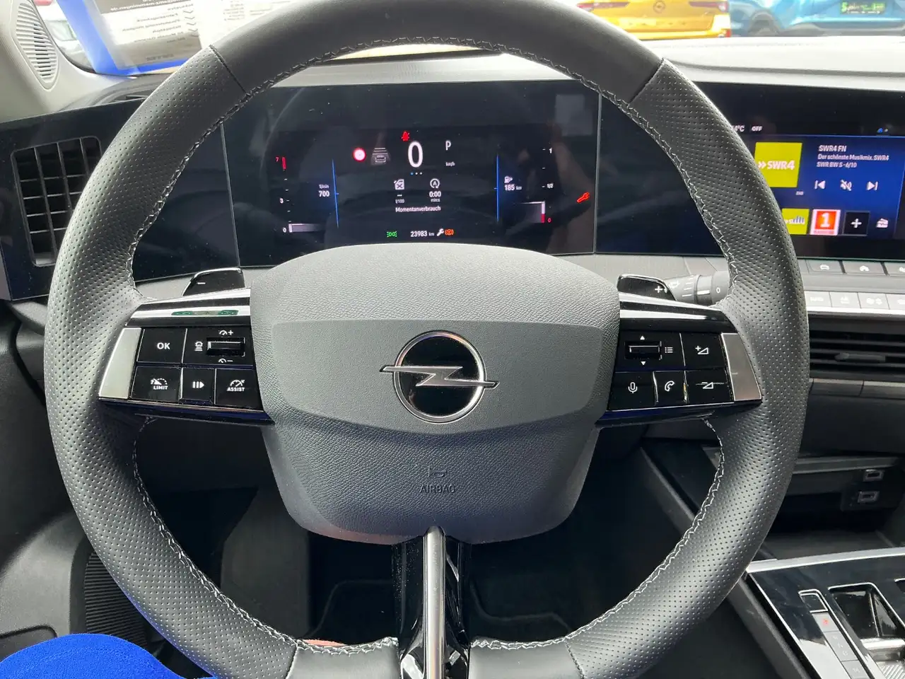 Opel Astra L 1.2 Turbo Elegance LED+SHZ+2xKlima+Kam. — Galería del vehículo 19